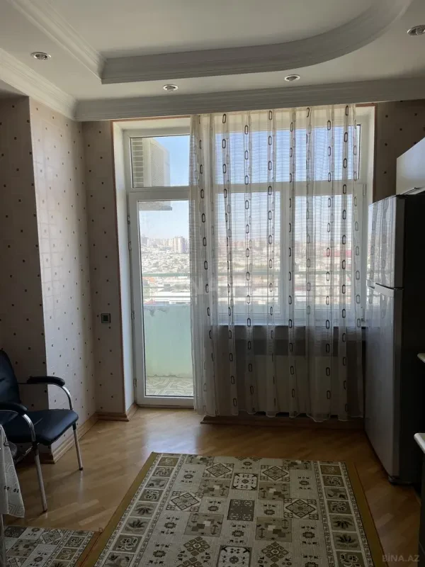 Kirayə verilir 3 otaqlı mənzil 110 m²