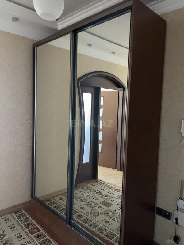 Kirayə verilir 3 otaqlı mənzil 110 m²