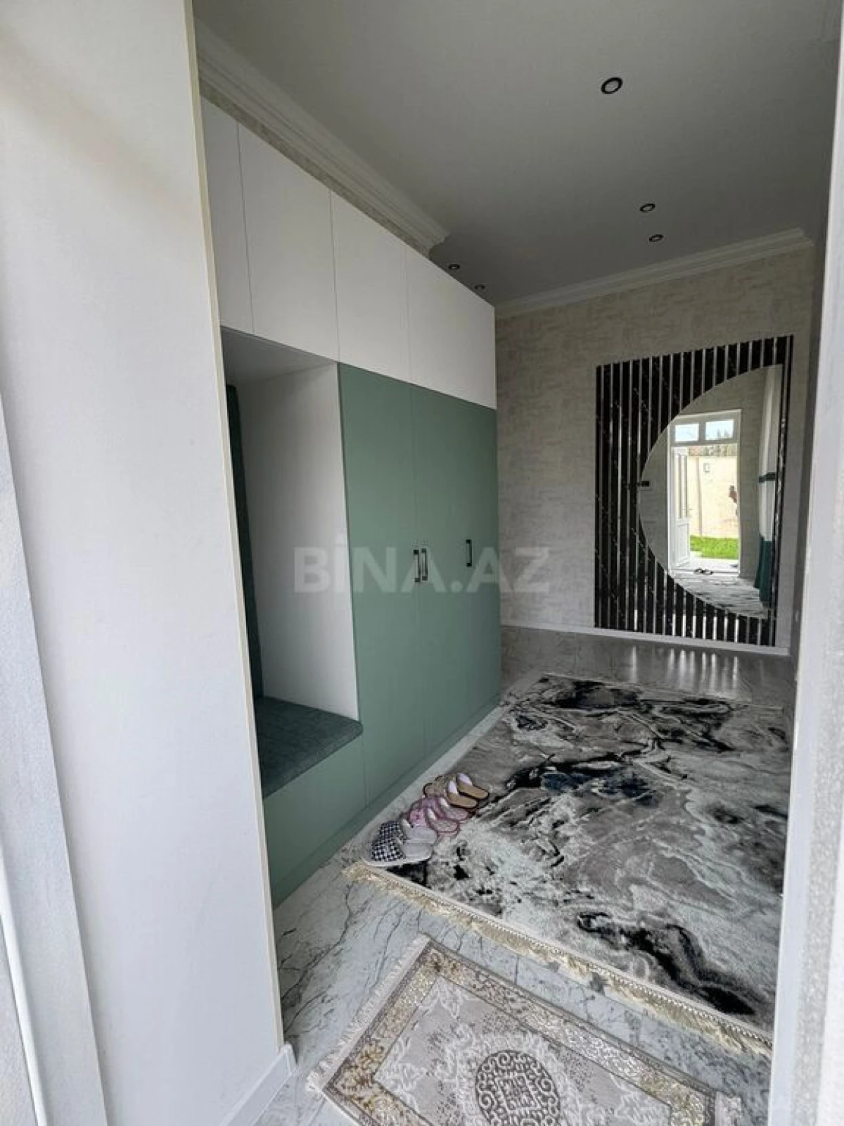 Kirayə verilir 4 otaqlı həyət evi 220 m²