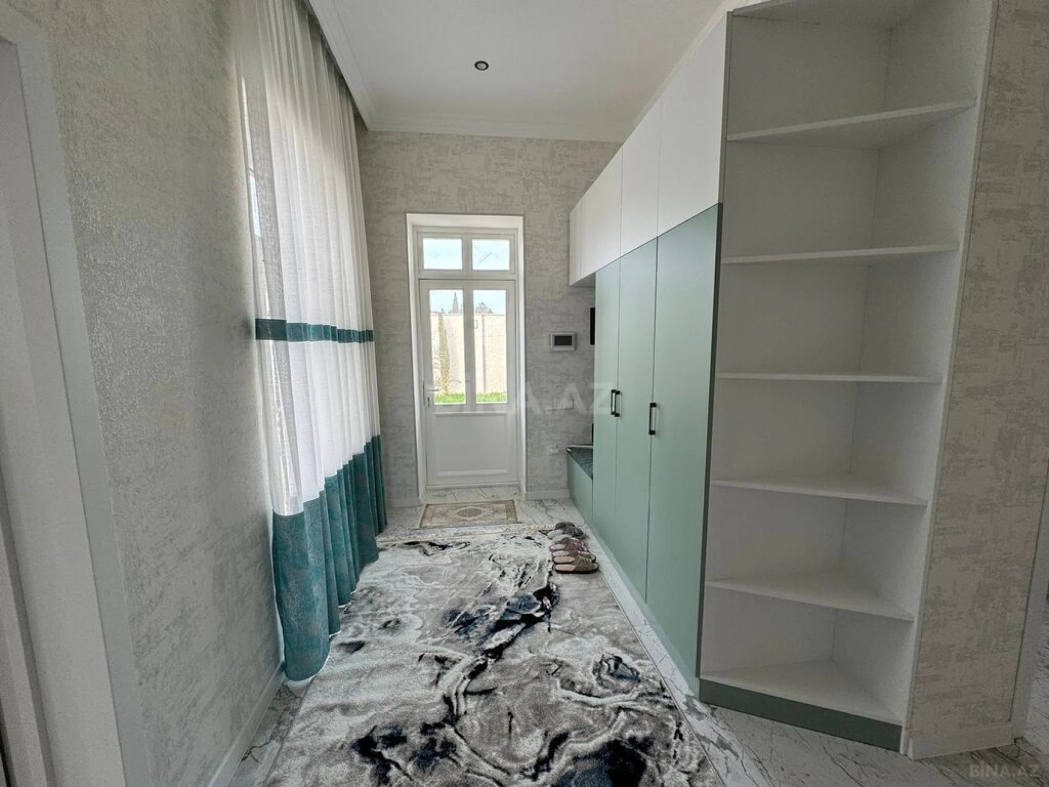 Kirayə verilir 4 otaqlı həyət evi 220 m²