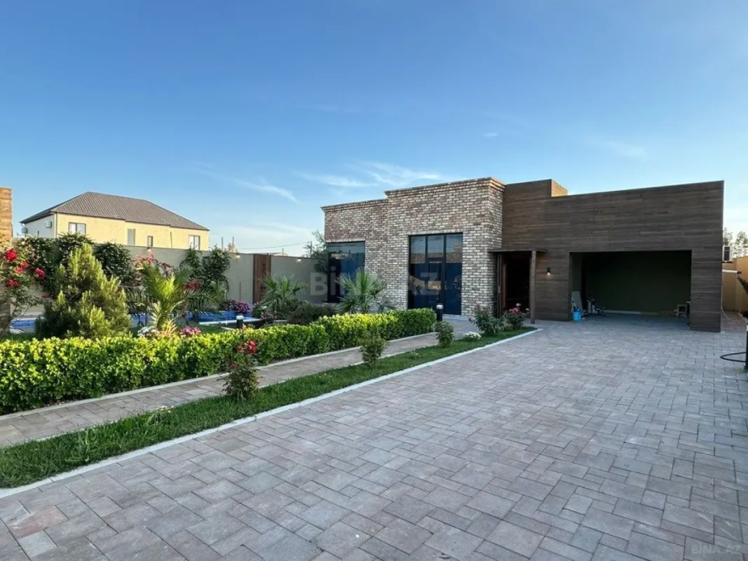 Kirayə verilir 4 otaqlı həyət evi 240 m²