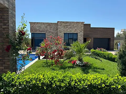 Kirayə verilir 4 otaqlı həyət evi 240 m² — Bakı, Mərdəkan 4 otaq 240.00 m²