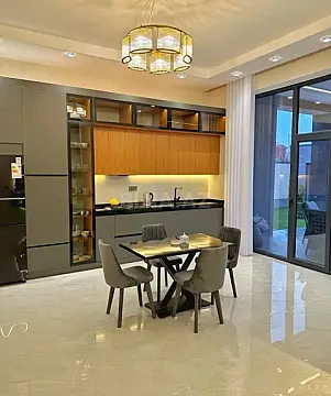 Kirayə verilir 4 otaqlı həyət evi 240 m²