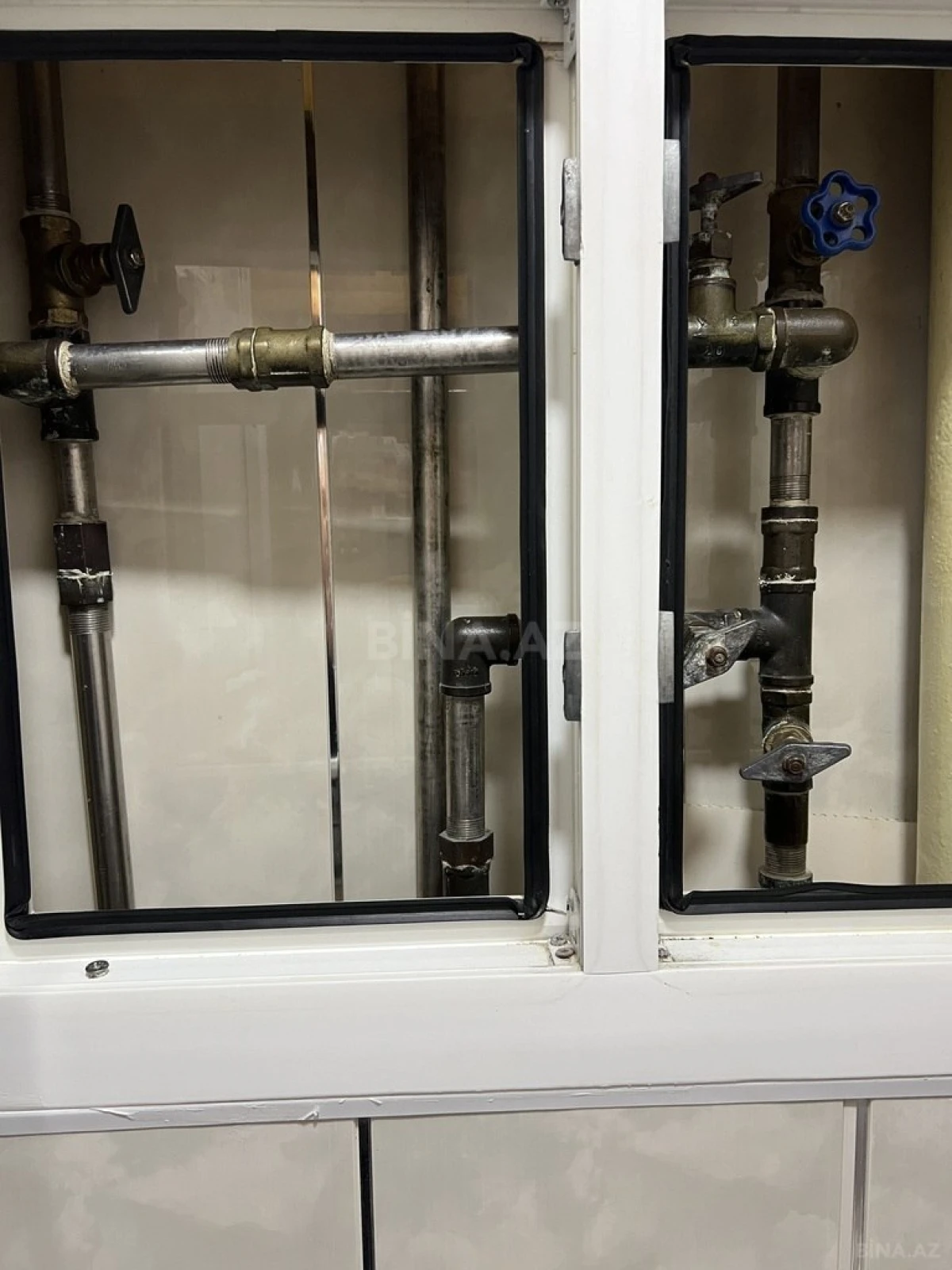 Satılır 5 otaqlı mənzil 125 m²