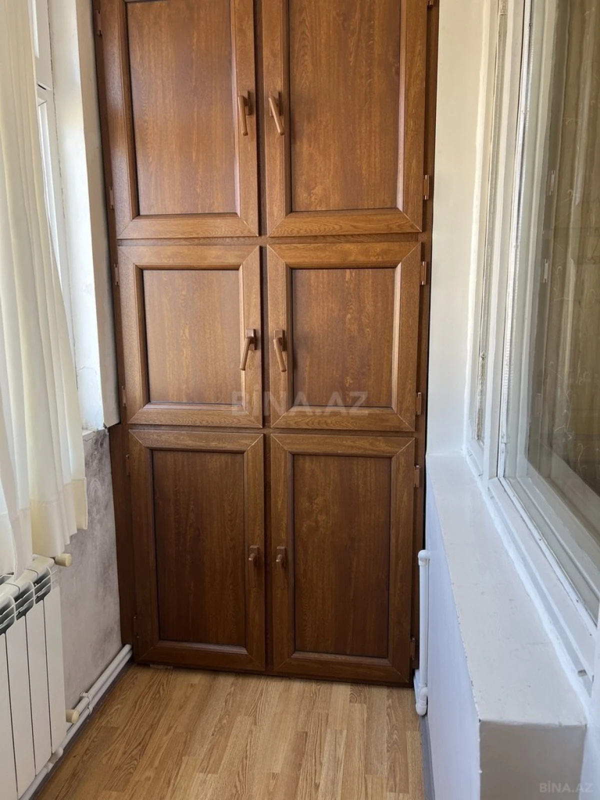 Satılır 5 otaqlı mənzil 125 m²