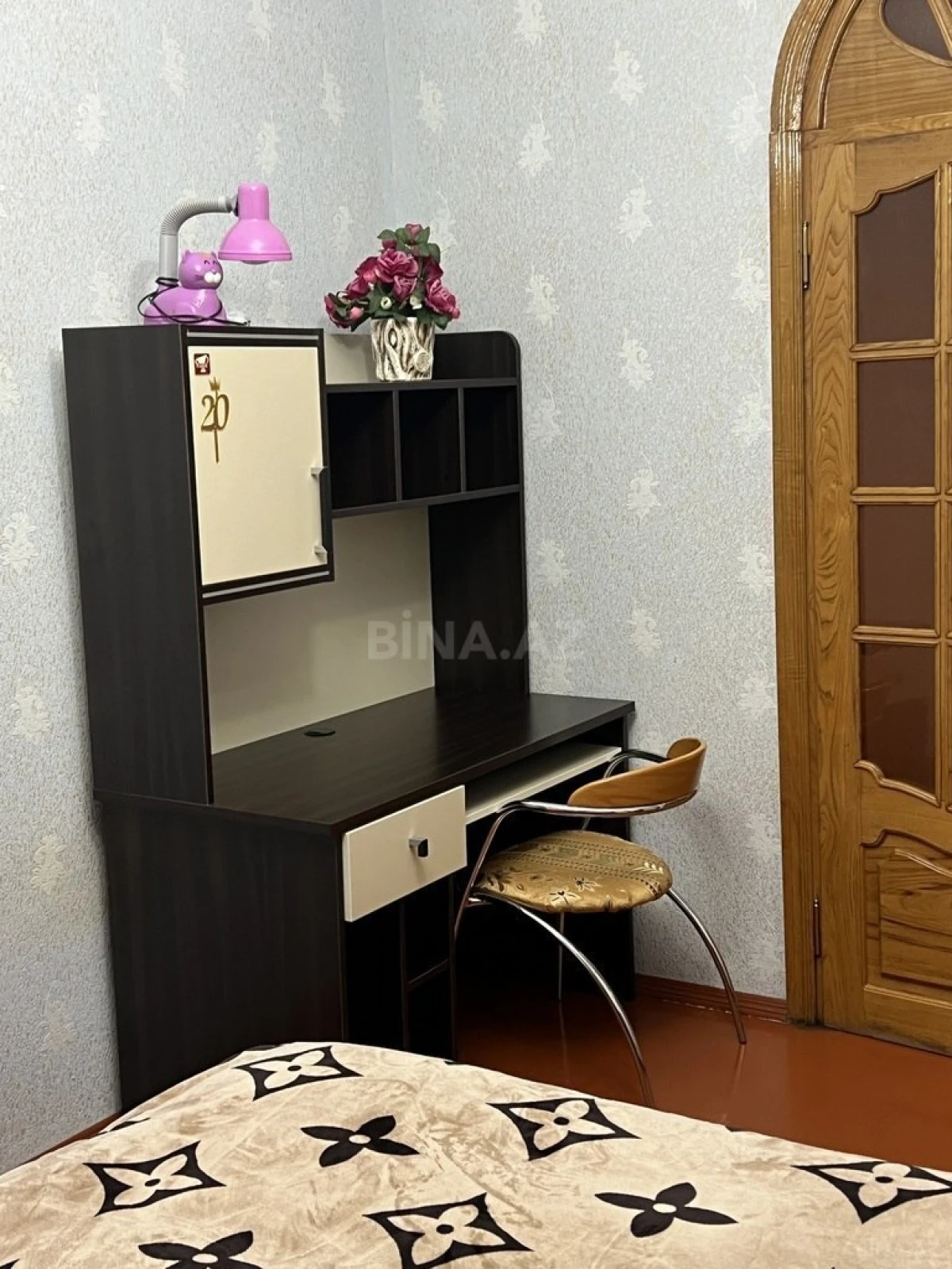 Satılır 5 otaqlı mənzil 125 m²