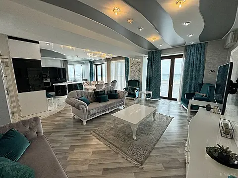 Kirayə verilir 5 otaqlı mənzil 300 m²