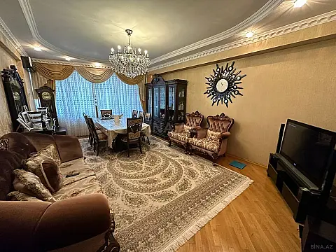 Satılır 3 otaqlı mənzil 125 m²