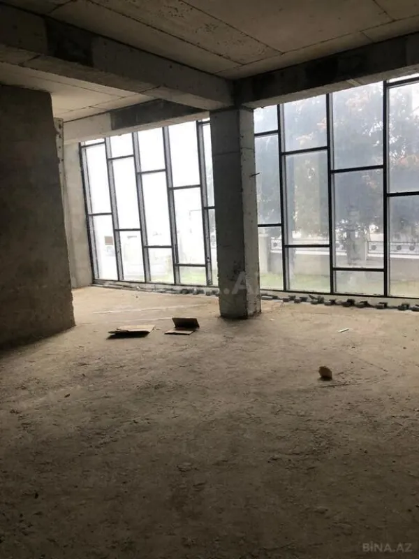 Satılır obyekt 1200 m²