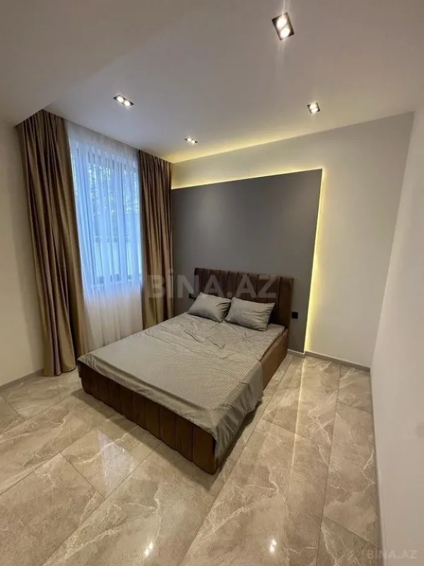 Kirayə verilir 4 otaqlı həyət evi 220 m²