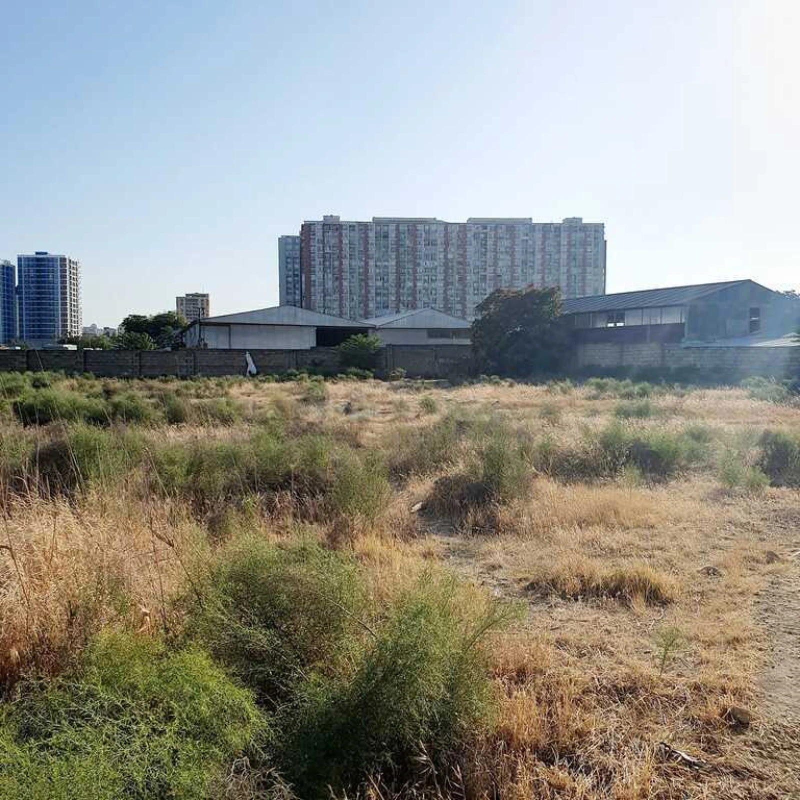 Satılır torpaq sahəsi 30 m²