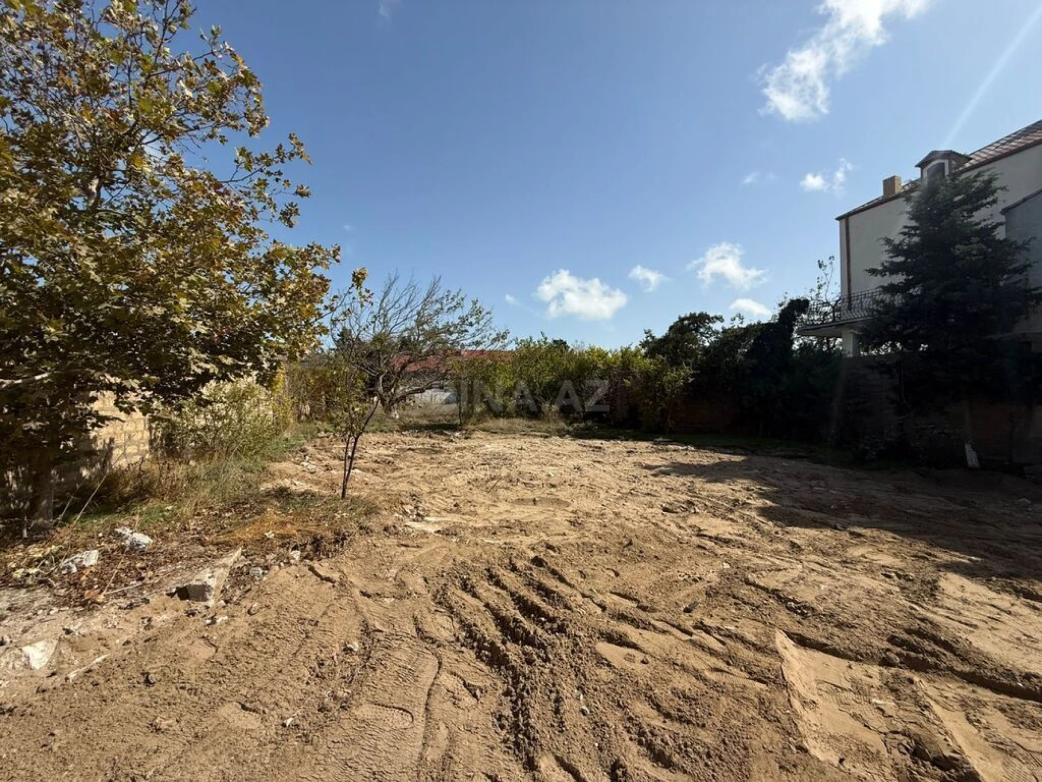 Satılır torpaq sahəsi 12 m²