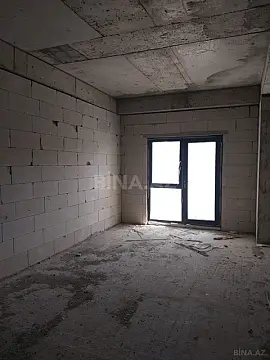 Satılır 4 otaqlı mənzil 162 m²