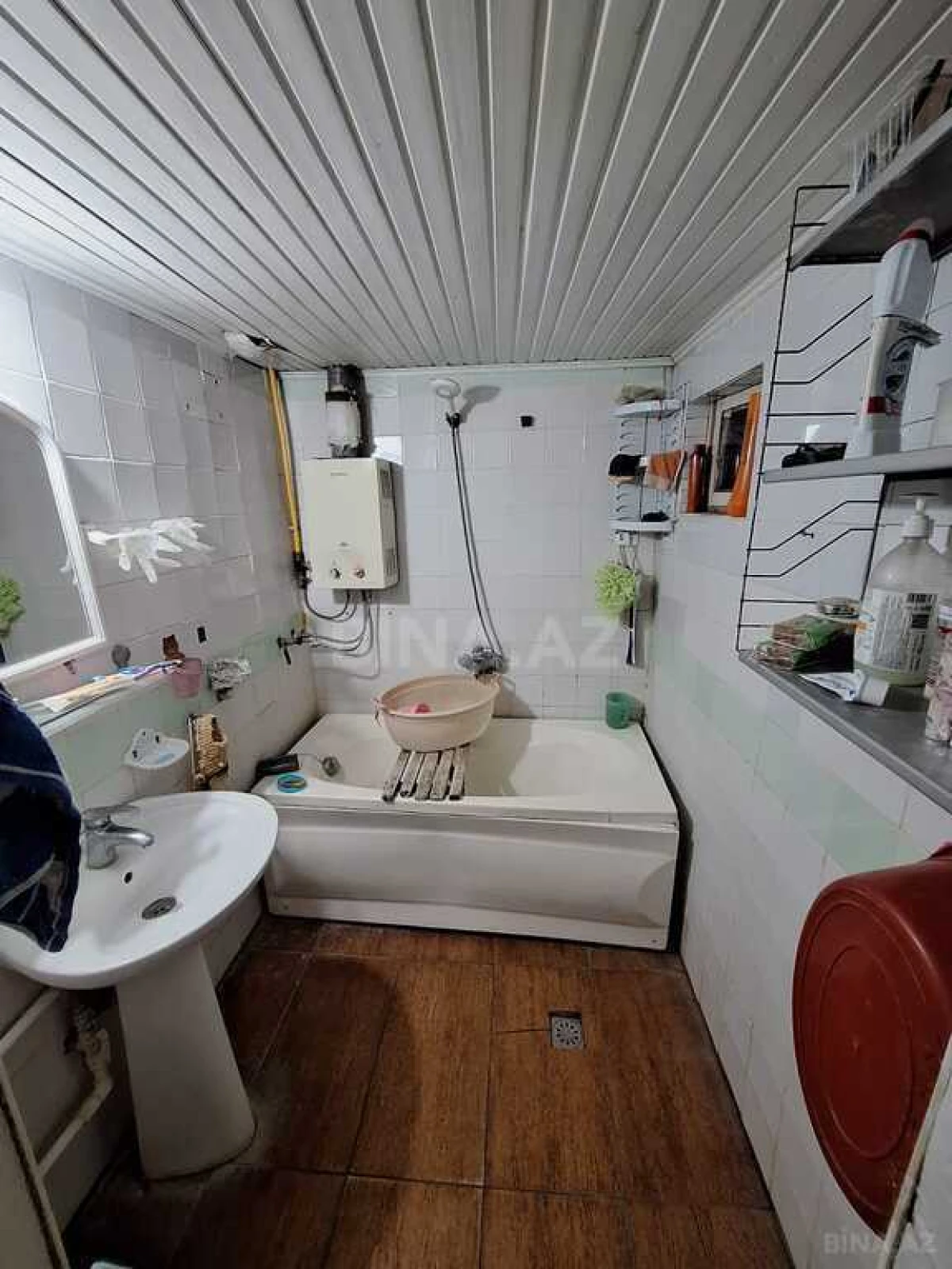 Satılır 4 otaqlı həyət evi 100 m²