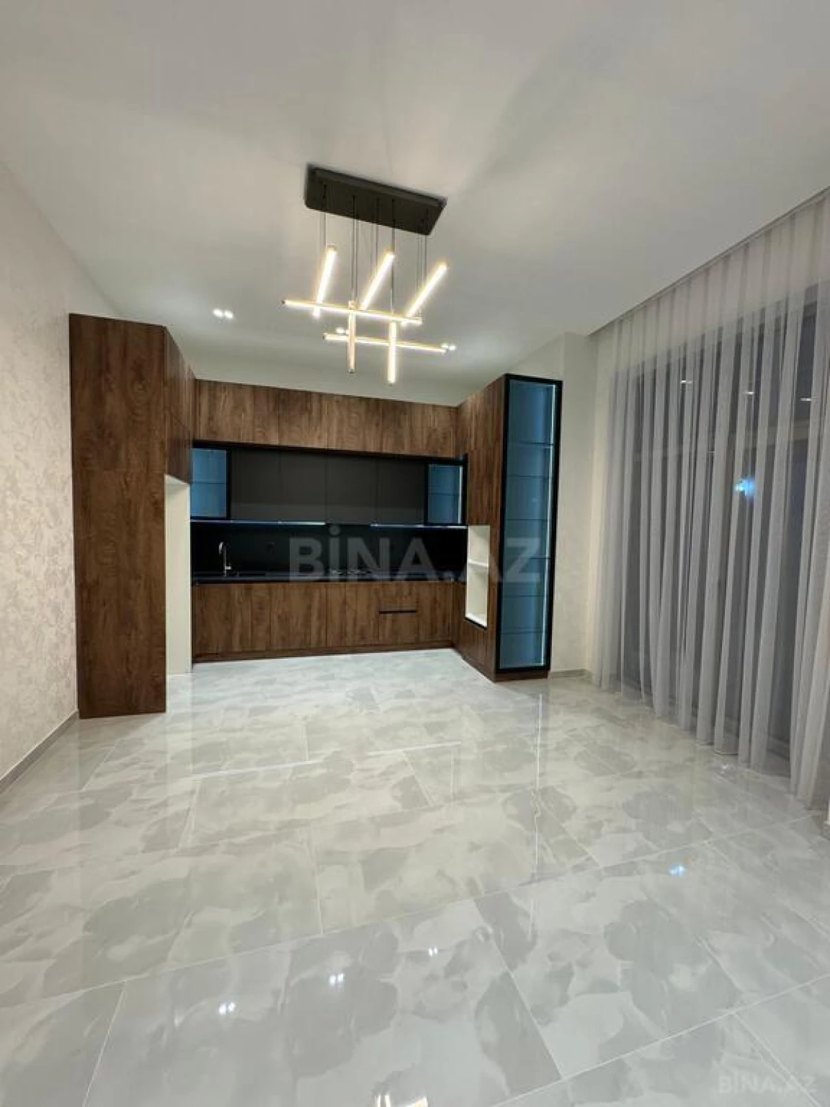 Satılır 4 otaqlı həyət evi 185 m²