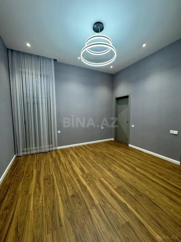 Satılır 4 otaqlı həyət evi 185 m²