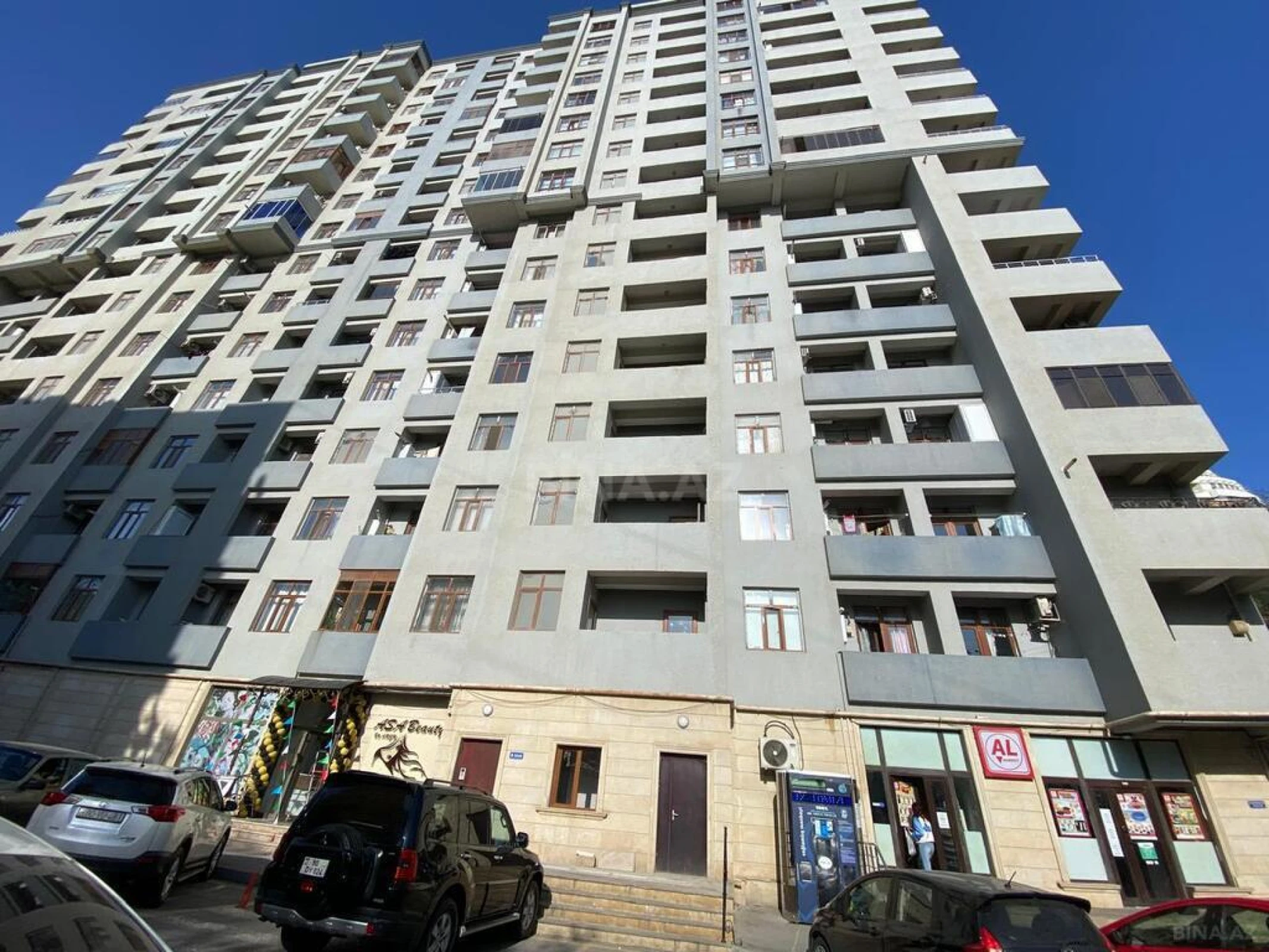 Satılır obyekt 72 m²