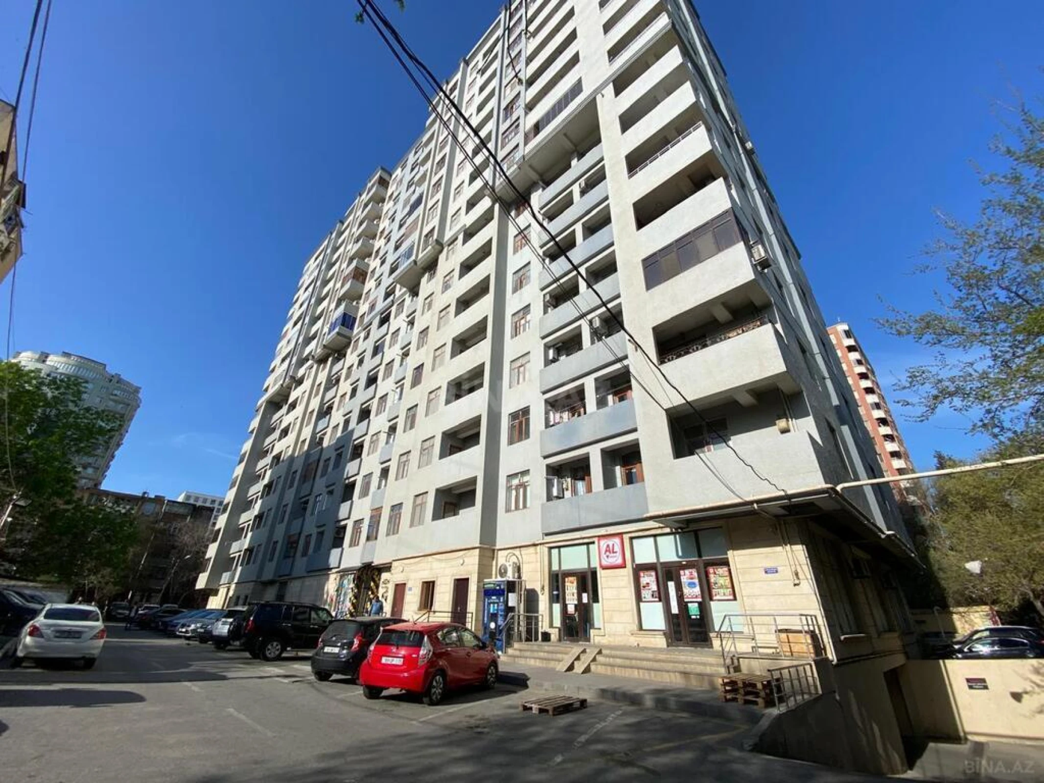 Satılır obyekt 72 m²