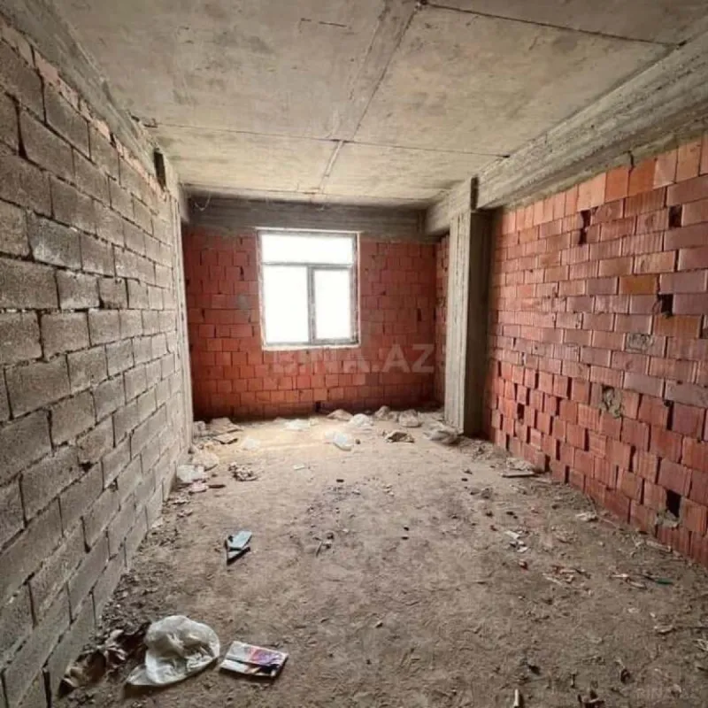 Satılır 1 otaqlı mənzil 44 m²