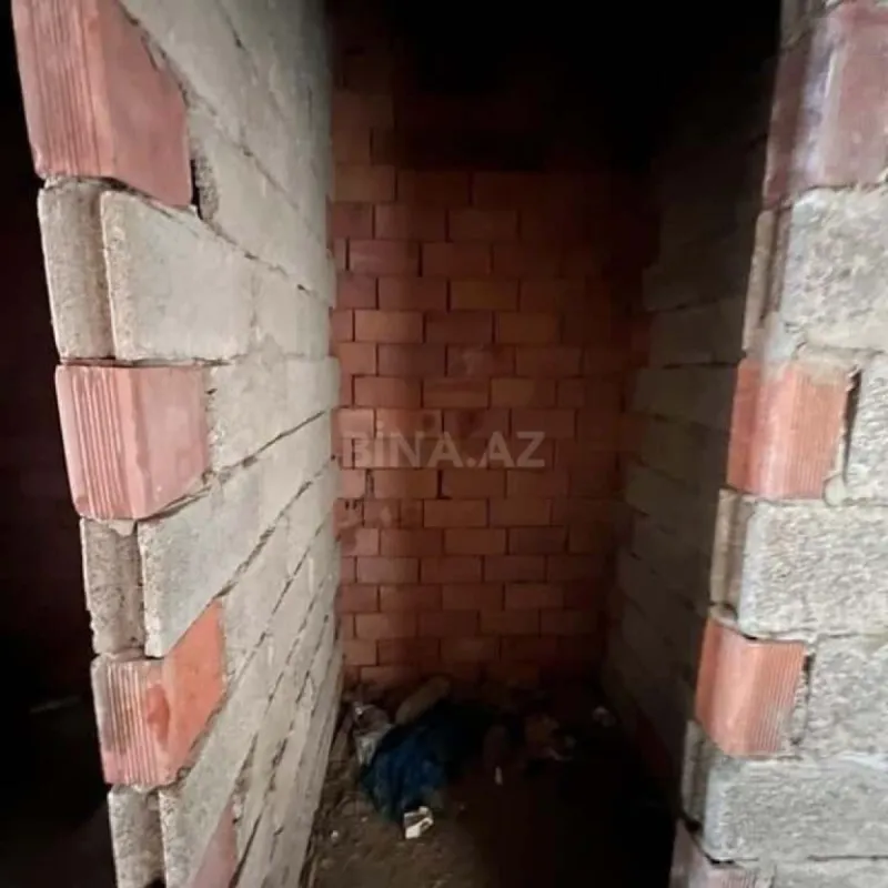 Satılır 1 otaqlı mənzil 44 m²