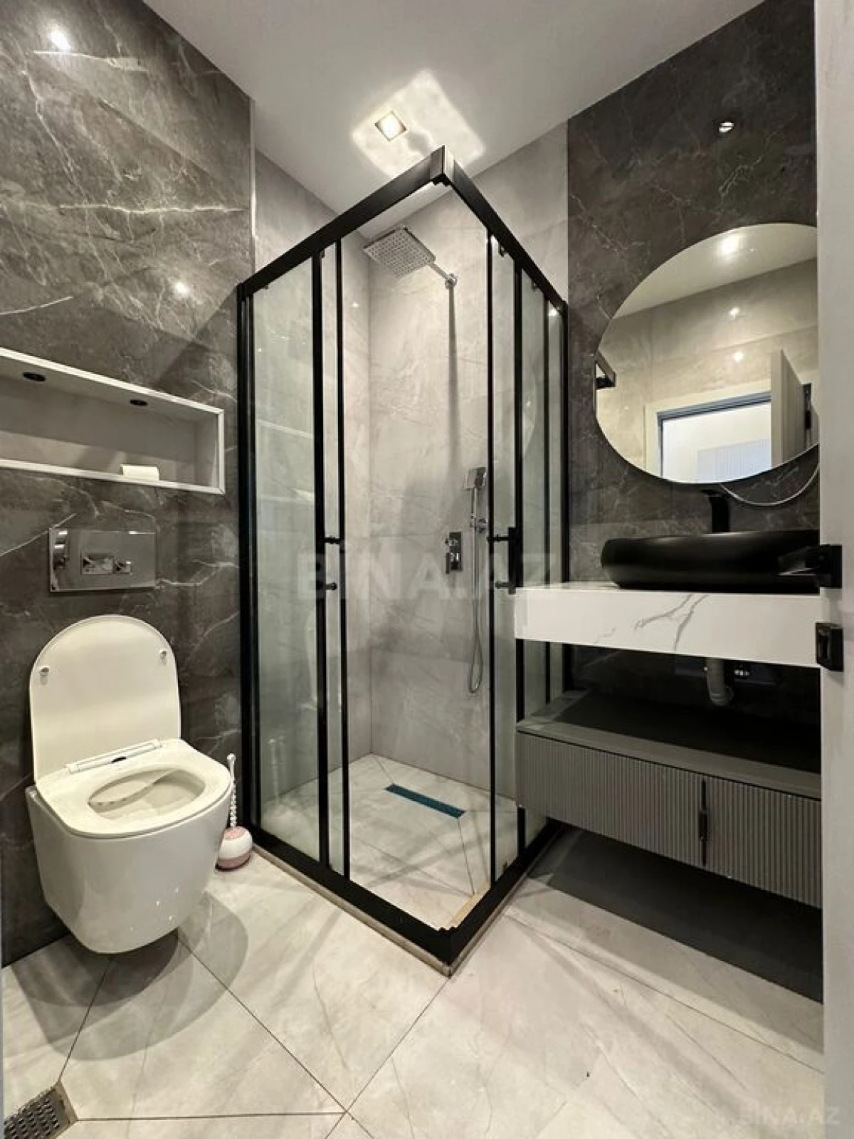 Kirayə verilir 4 otaqlı həyət evi 360 m²