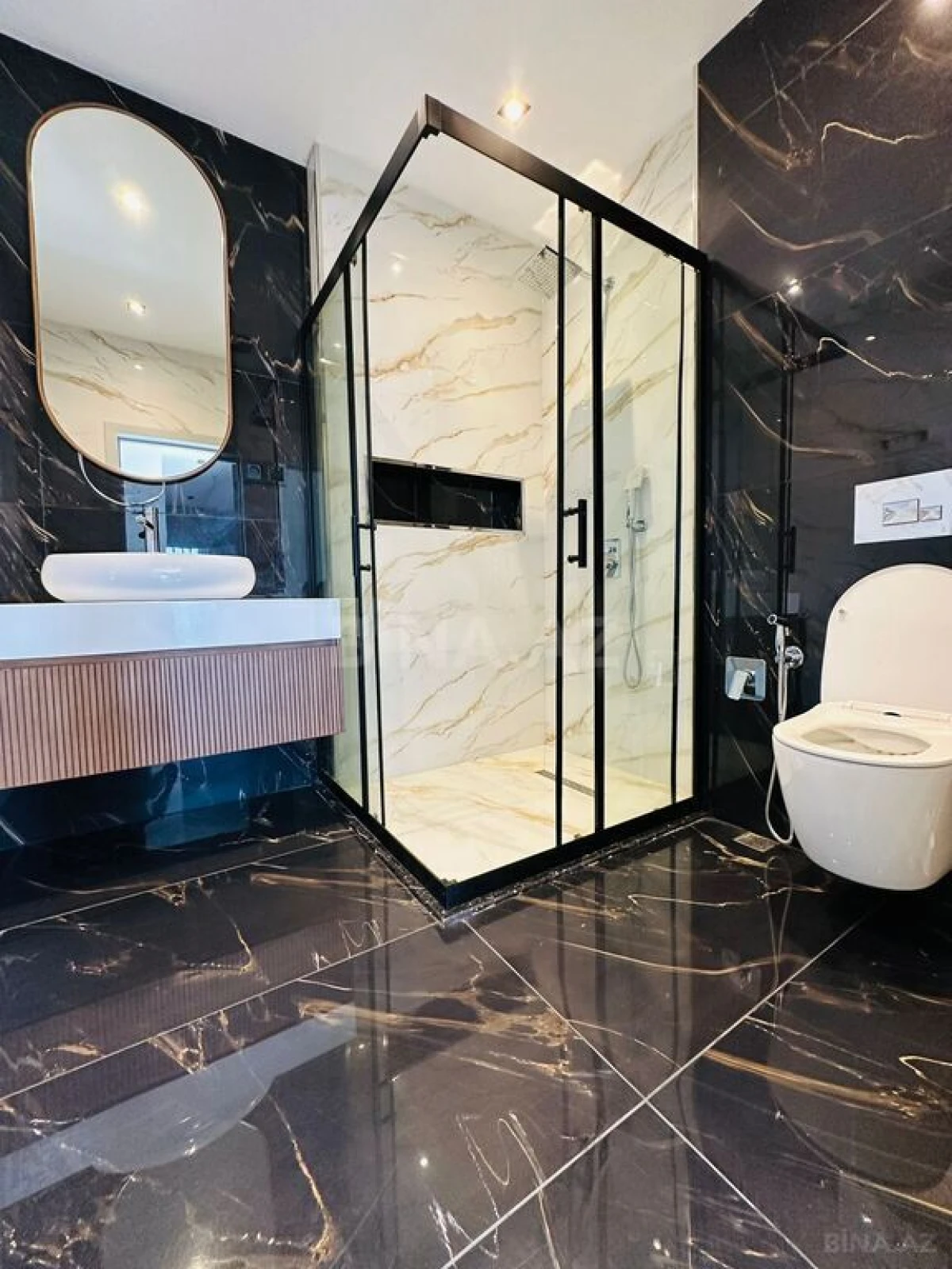 Kirayə verilir 4 otaqlı həyət evi 360 m²