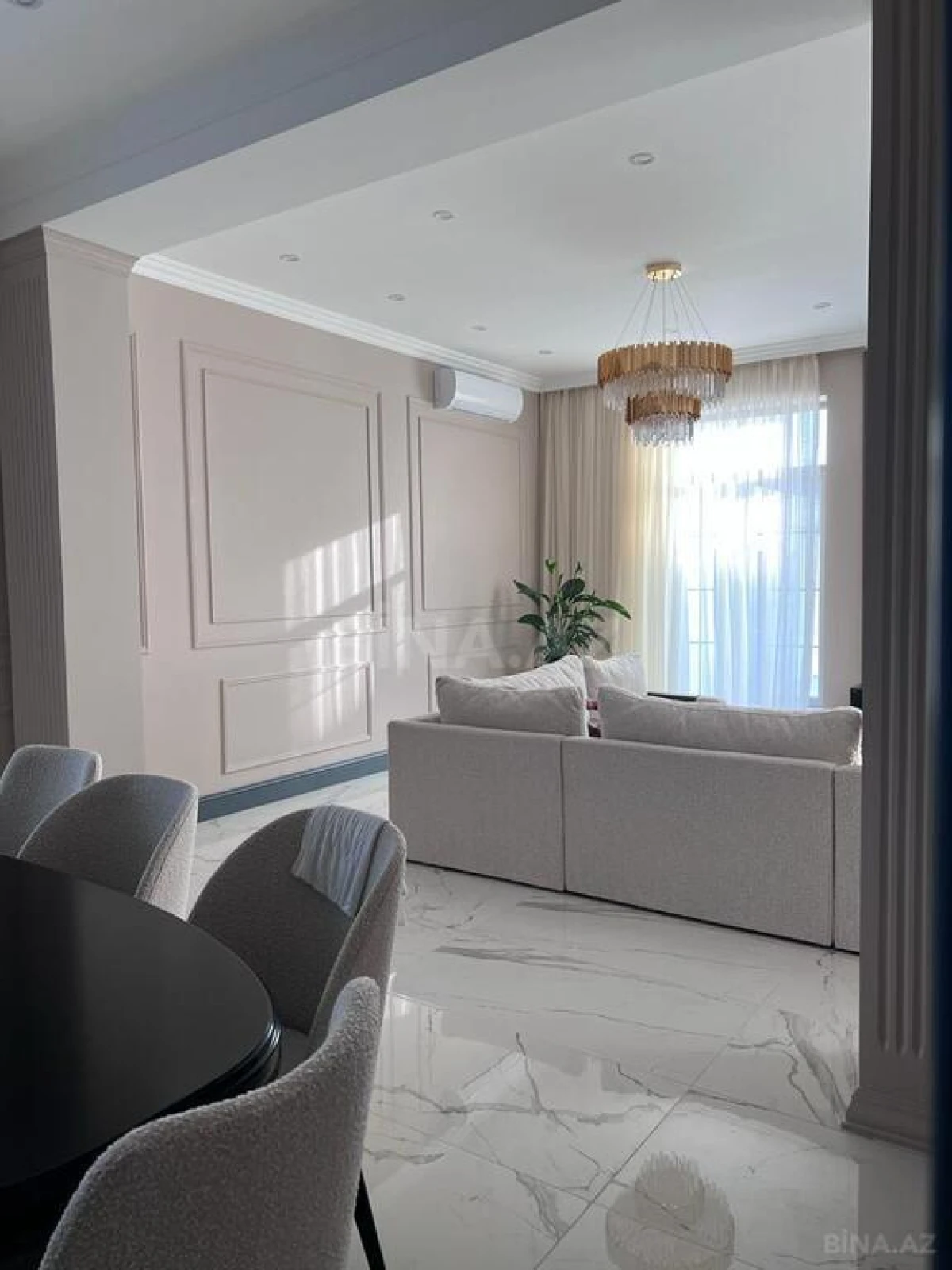 Kirayə verilir 5 otaqlı həyət evi 400 m²