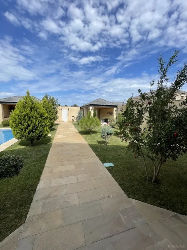 Kirayə verilir 5 otaqlı həyət evi 200 m²