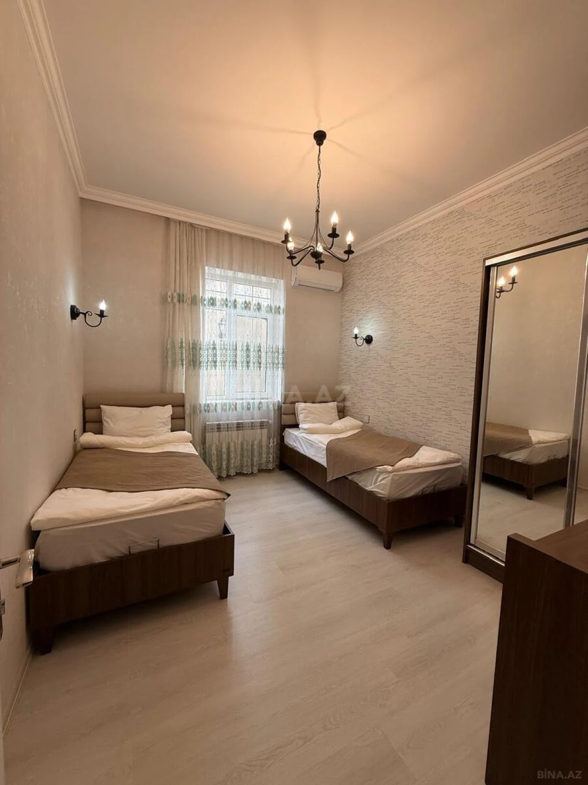 Kirayə verilir 5 otaqlı həyət evi 200 m²