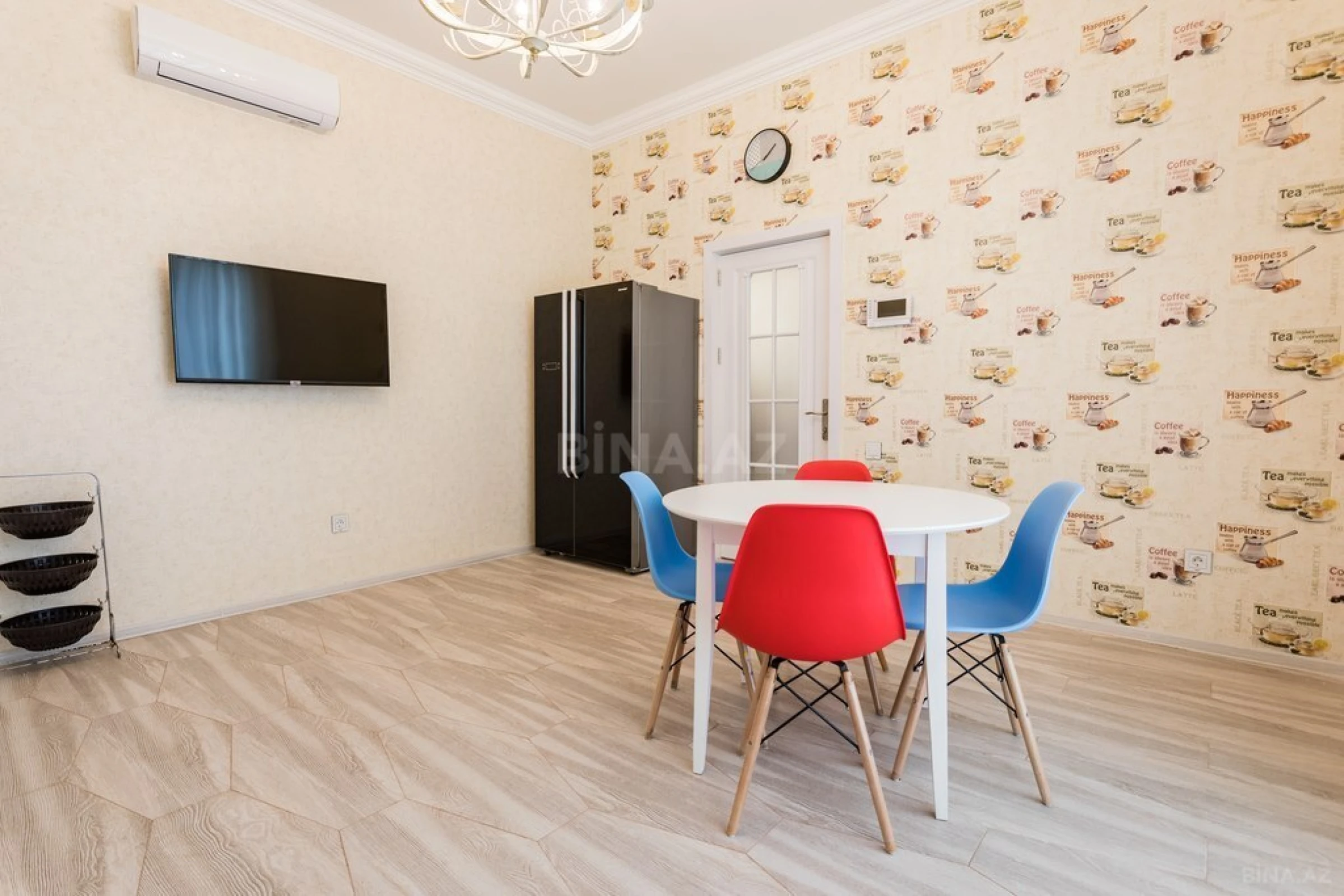 Kirayə verilir 5 otaqlı həyət evi 200 m²