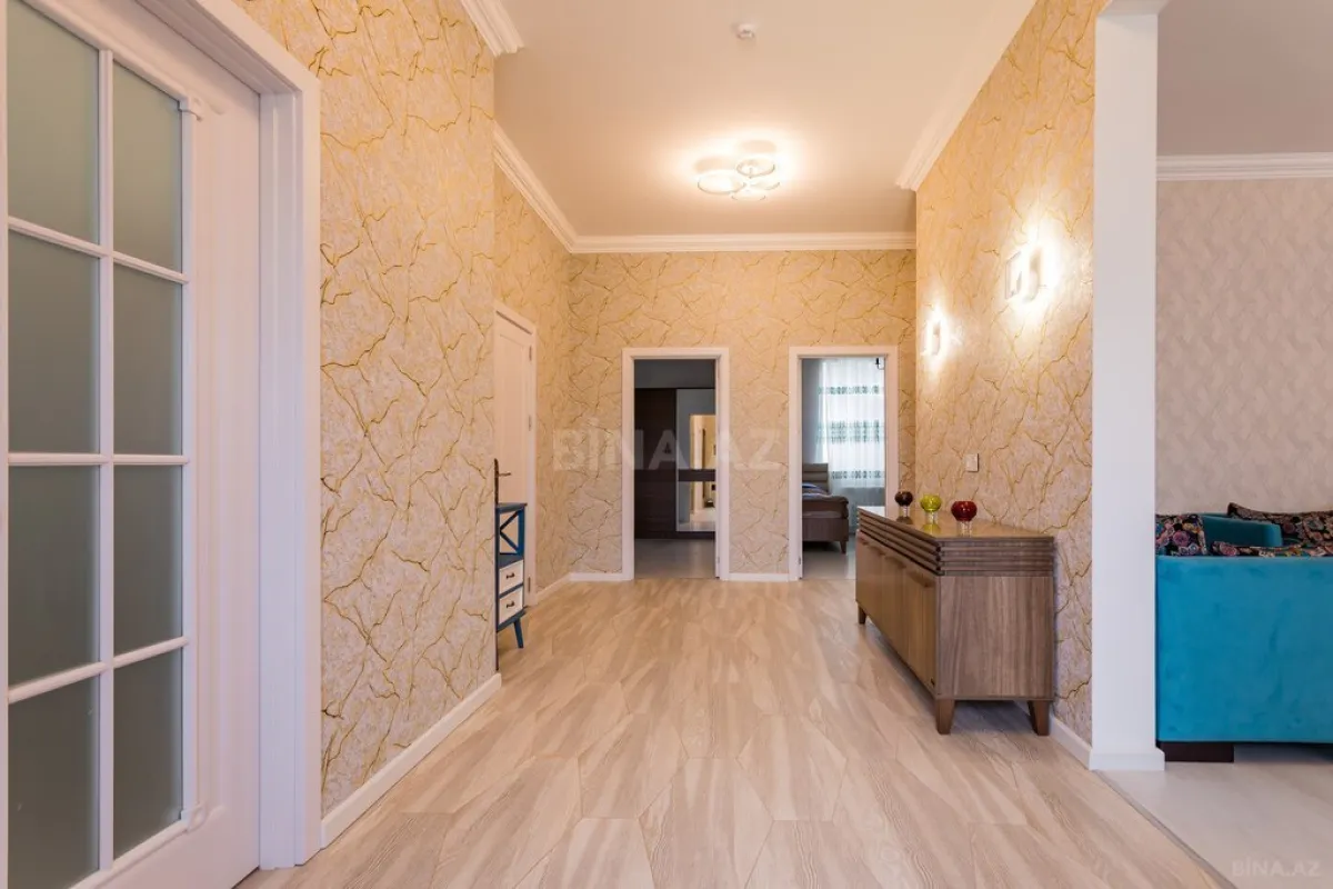 Kirayə verilir 5 otaqlı həyət evi 200 m²