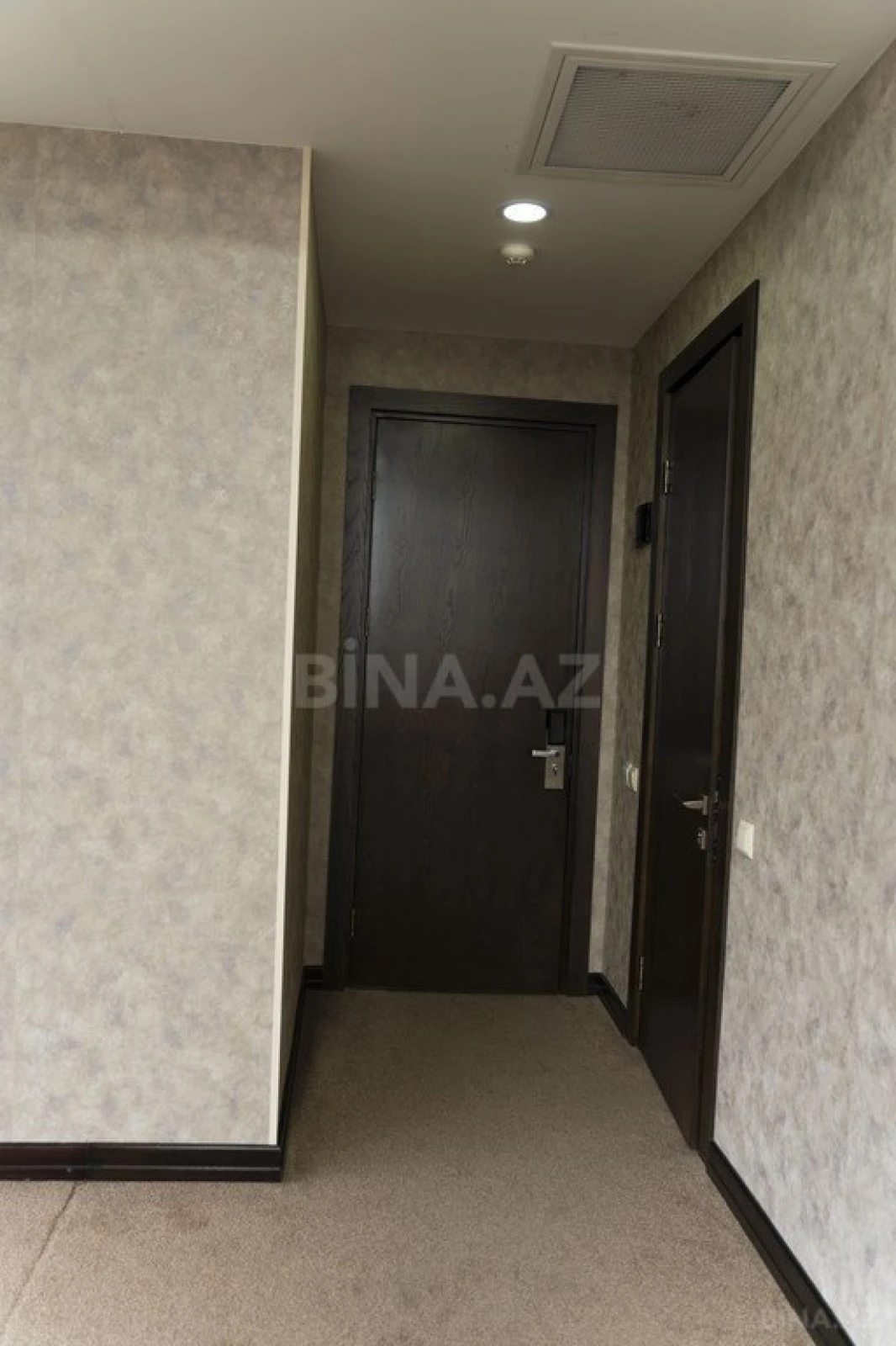 Kirayə verilir 1 otaqlı ofis 30 m²