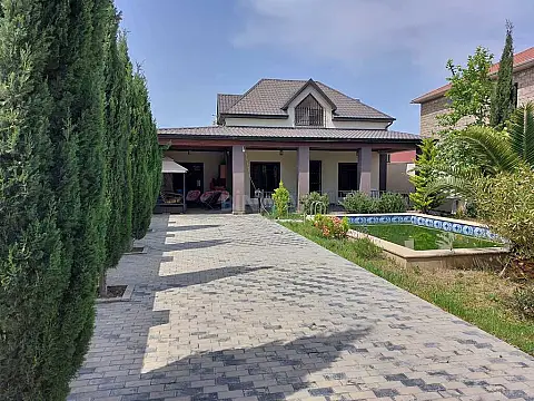 Satılır 5 otaqlı həyət evi 220 m² — Bakı, Mərdəkan 5 otaq 220.00 m²