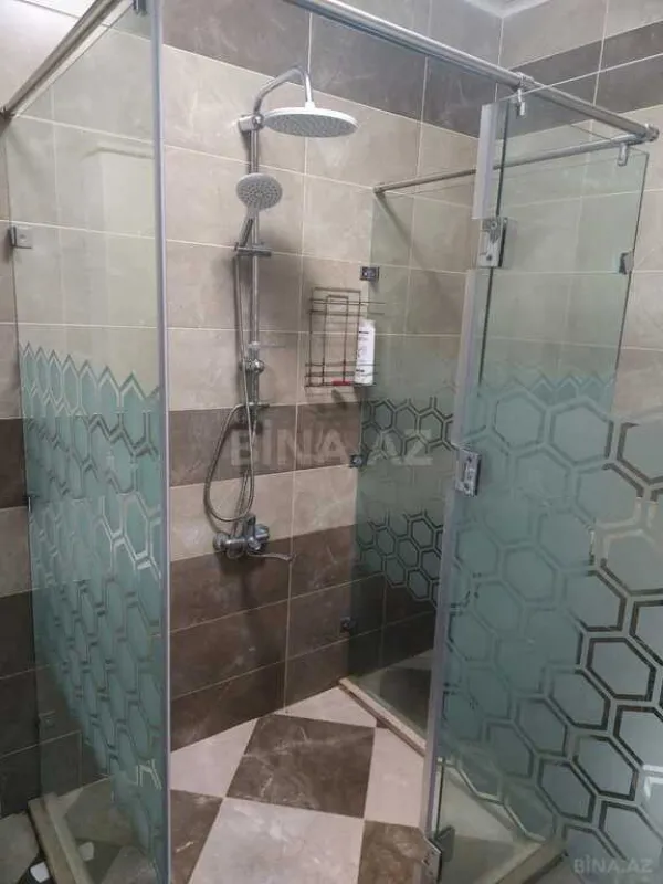 Satılır 5 otaqlı həyət evi 220 m²