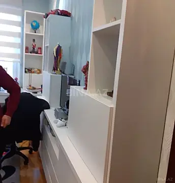 Satılır 3 otaqlı mənzil 120 m²