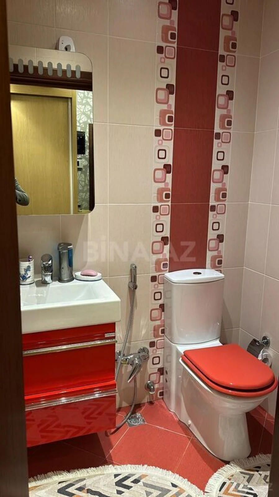 Satılır 3 otaqlı mənzil 120 m²