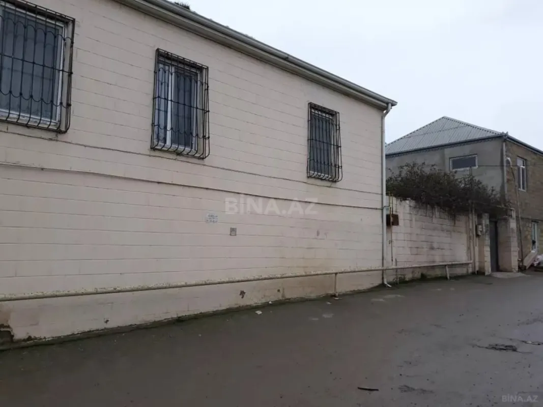 Satılır 6 otaqlı həyət evi 360 m²