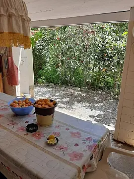 Satılır 6 otaqlı həyət evi 360 m²