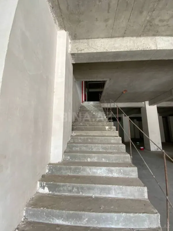 Satılır obyekt 984.49 m²