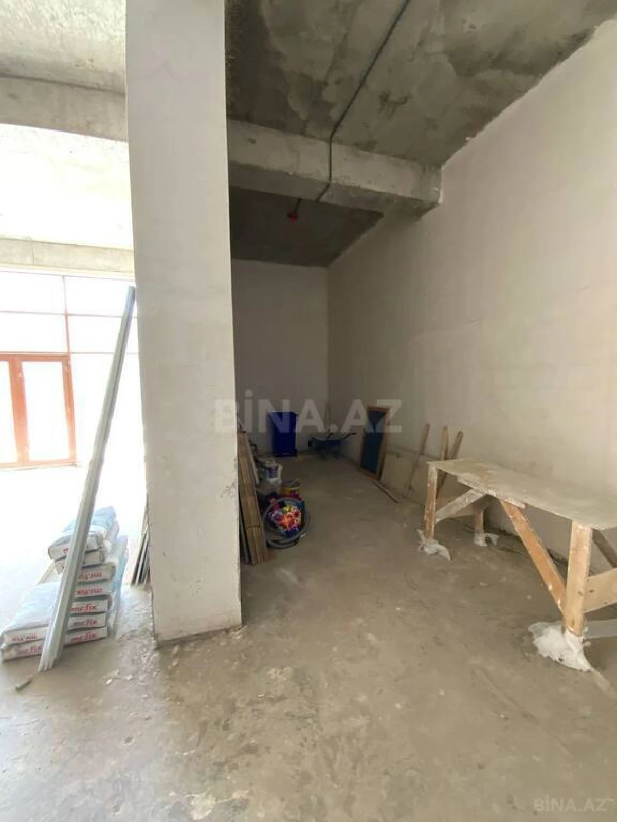 Satılır obyekt 984.49 m²