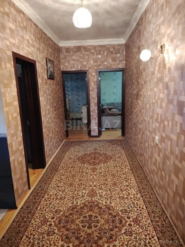 Satılır 5 otaqlı həyət evi 140 m²