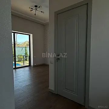 Satılır 4 otaqlı həyət evi 220 m²