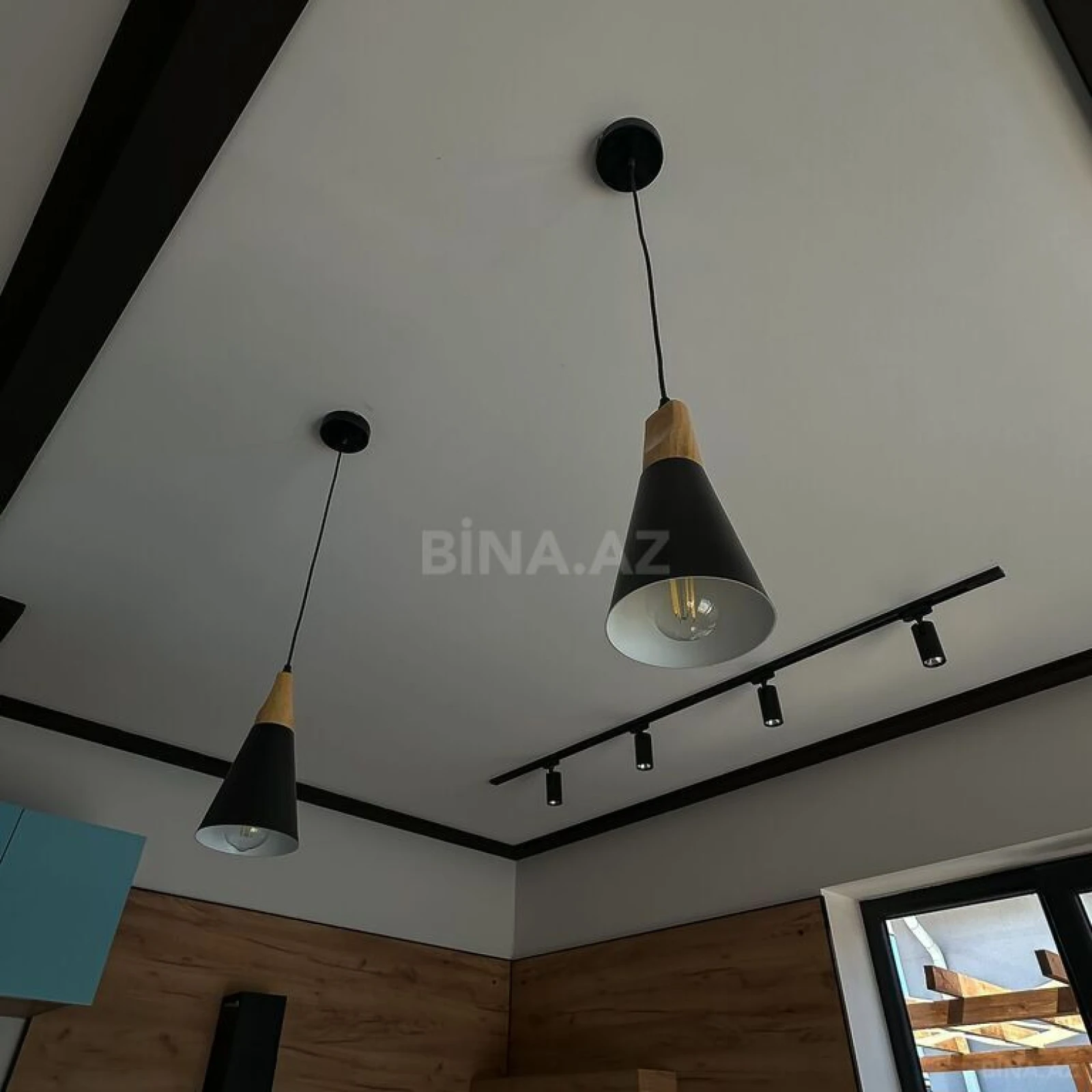 Satılır 4 otaqlı həyət evi 220 m²