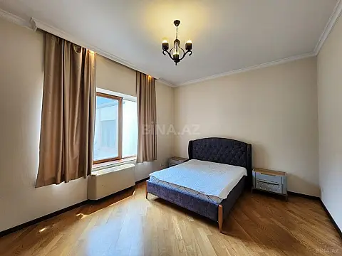 Kirayə verilir 5 otaqlı həyət evi 500 m²