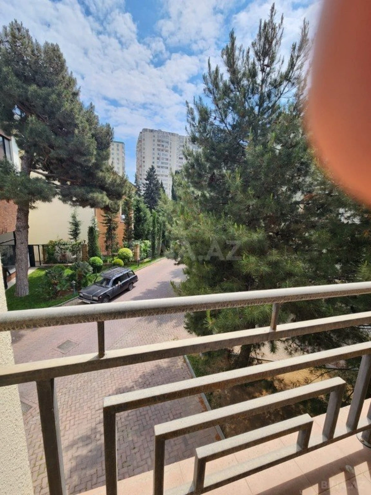 Kirayə verilir 5 otaqlı həyət evi 500 m²