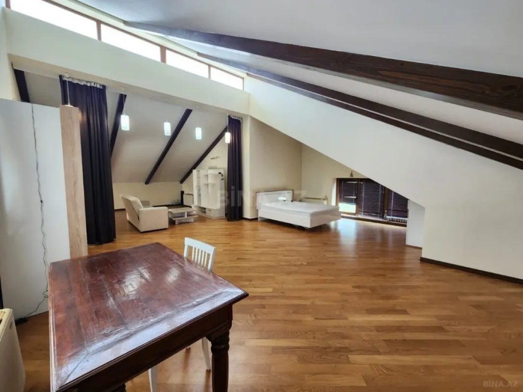 Kirayə verilir 5 otaqlı həyət evi 500 m²