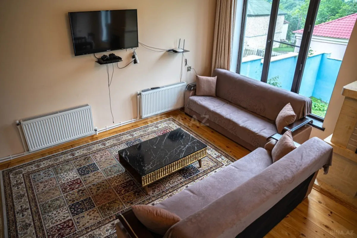 Kirayə verilir 3 otaqlı həyət evi 130 m²