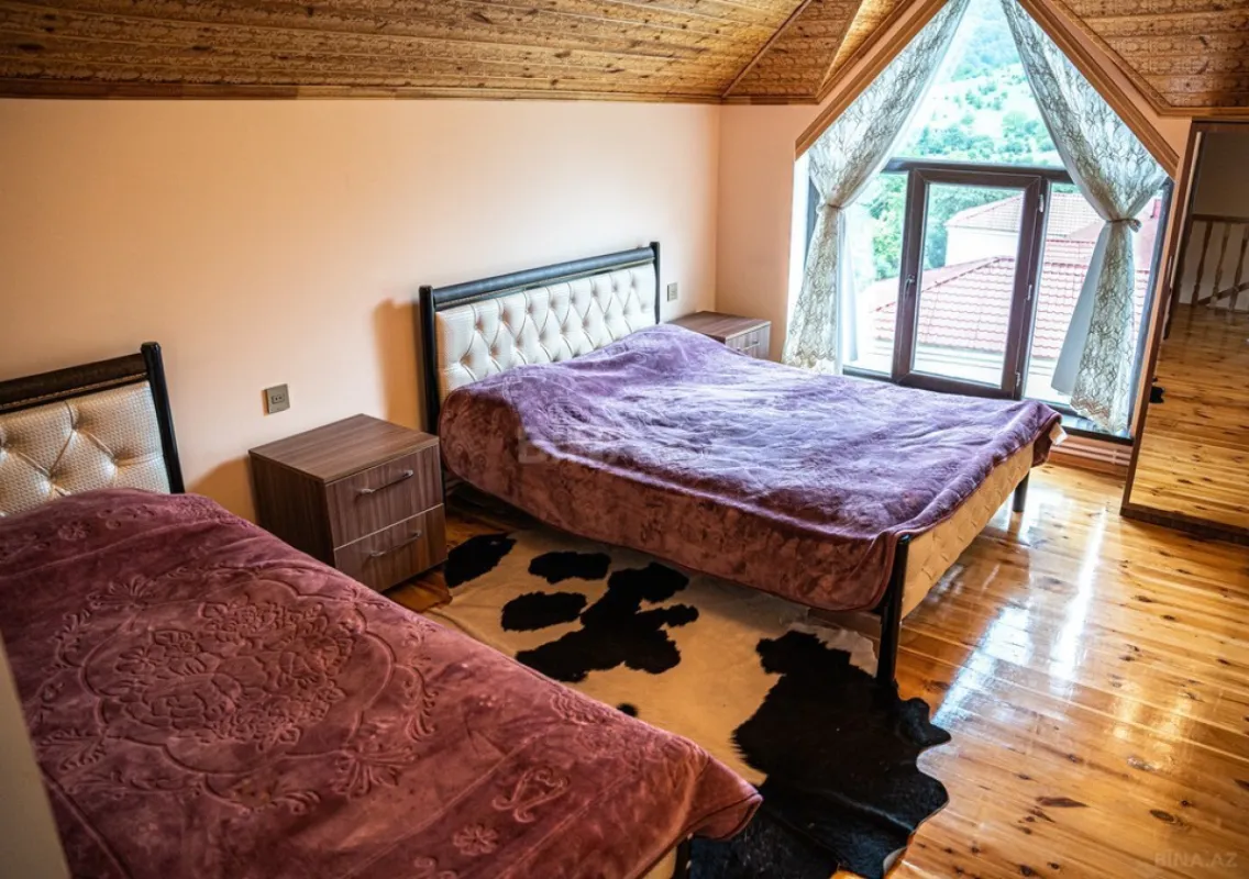 Kirayə verilir 3 otaqlı həyət evi 130 m²