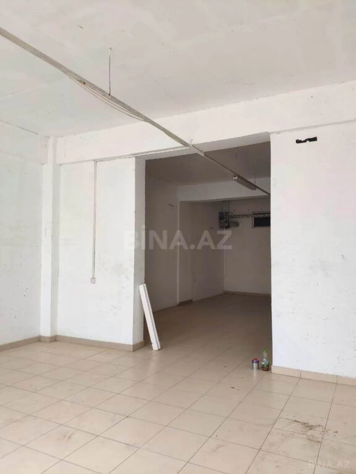 Satılır obyekt 750 m²