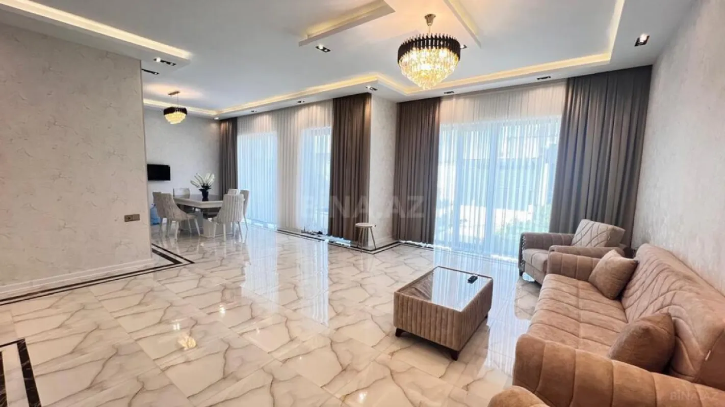 Satılır 4 otaqlı həyət evi 150 m²